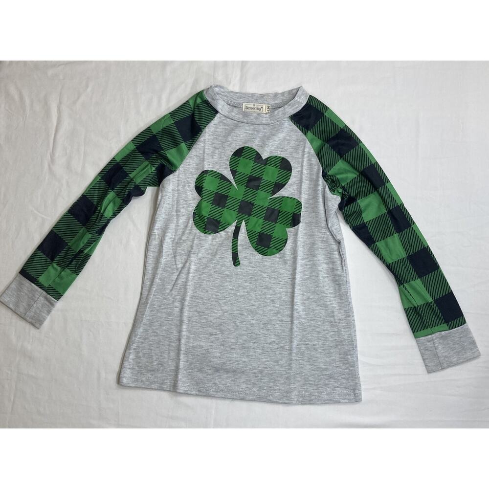 Besser Bay T-Shirt Girls 8 Grey & Green Clover Long Sleeve St Patrick Day